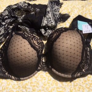 NWT Black Lace Dorina Plus size T-shirt Bra
